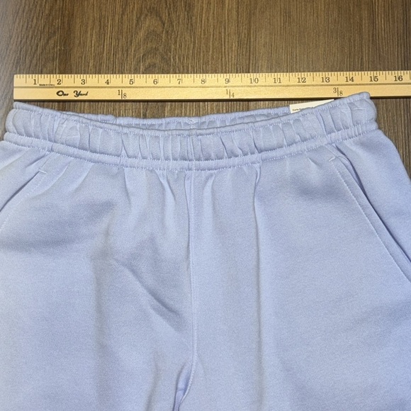 🔥🔥🔥Nike Blue Athletic Shorts with White Swoosh Size: Medium🔥🔥🔥 - Picture 6 of 8